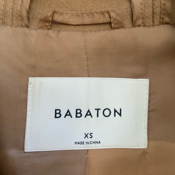 Aritzia cashmere coat - Picture 2 of 3